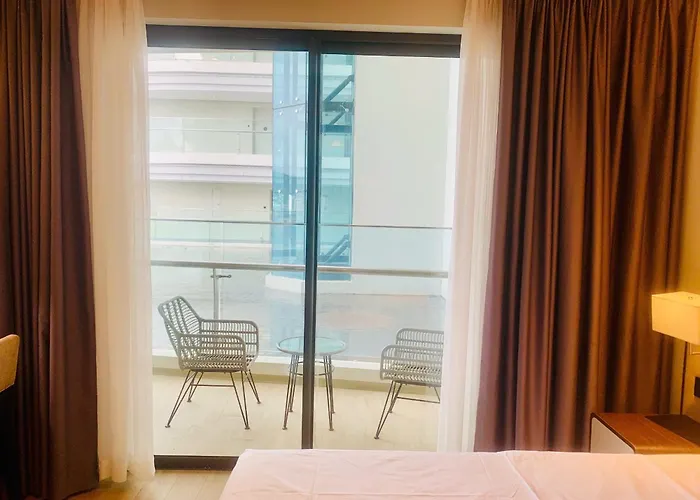 Khách sạn The Luxury In Citadines 5*
